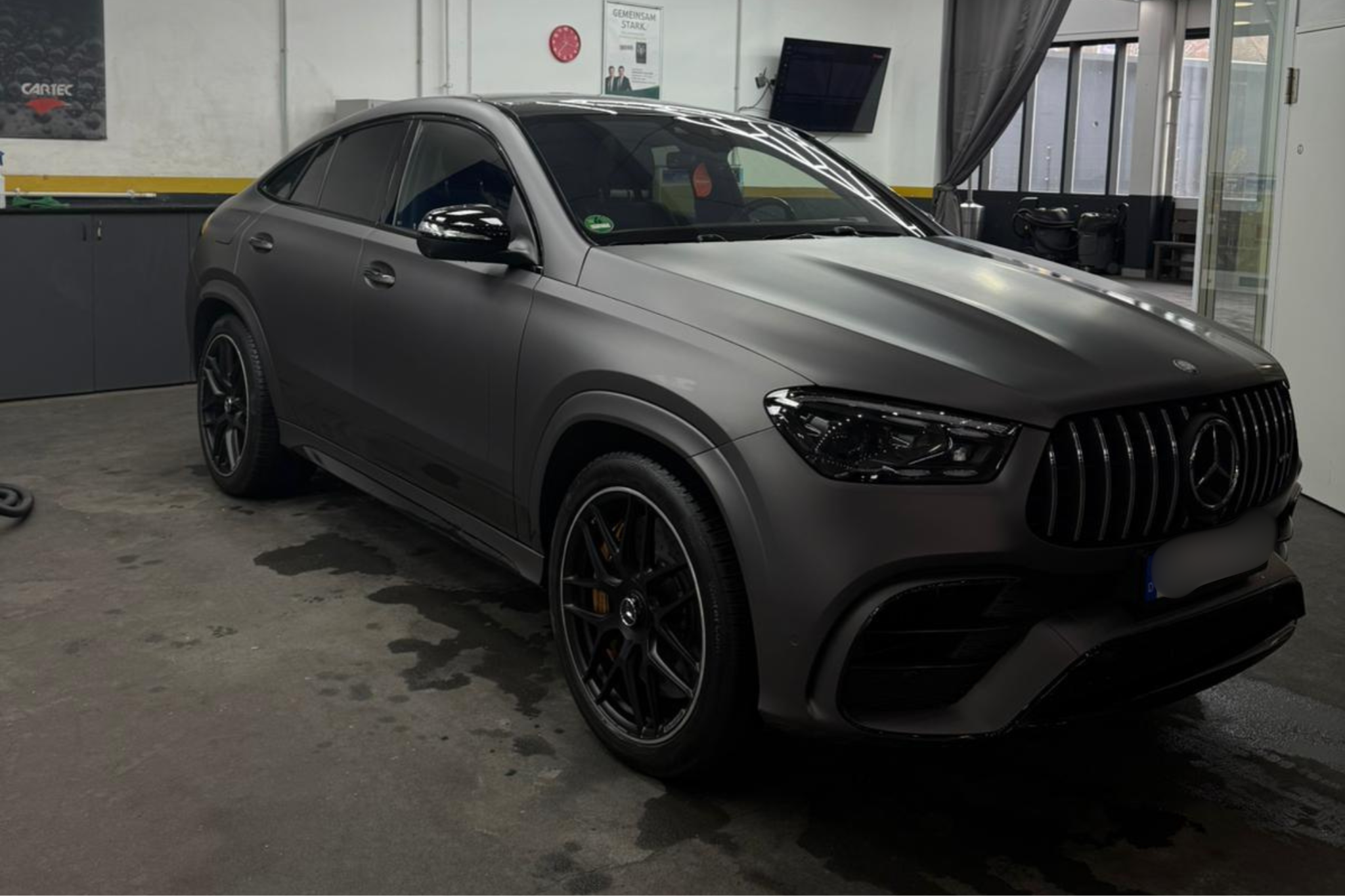 Luxus Fahrzeugaufbereitung in Dortmund – Lions Aufbereitung